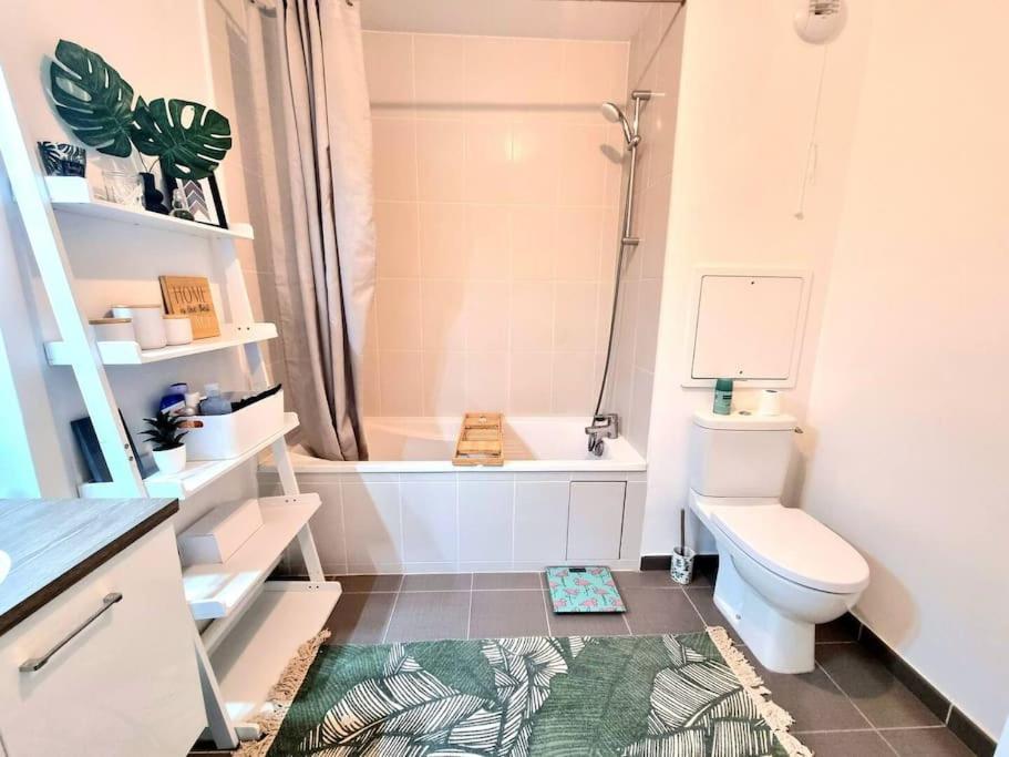 Confort & Style - 10 Min De Paris Nanterre Ngoại thất bức ảnh